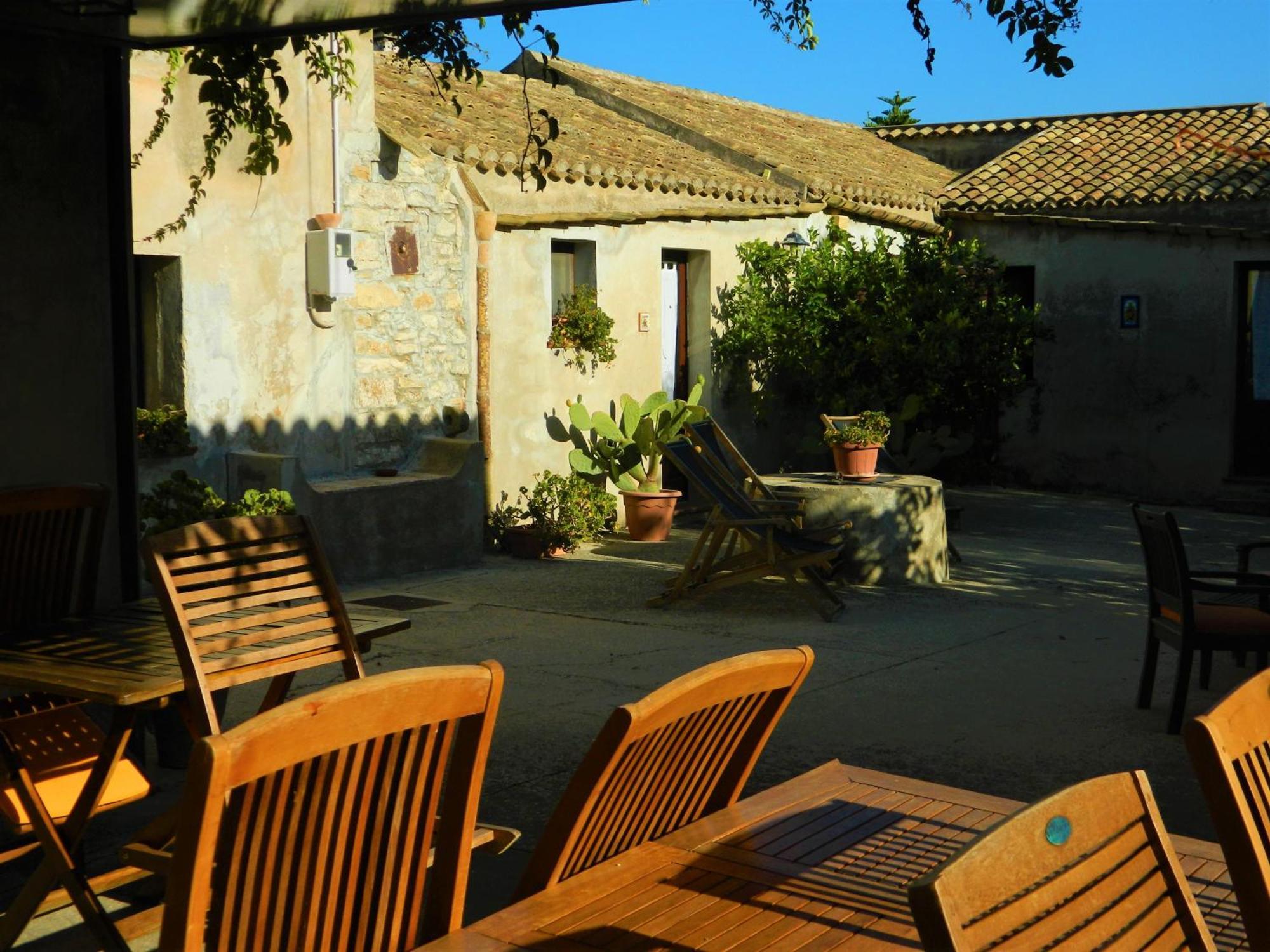 Hotel Baglio Anastè à Buseto Palizzolo Extérieur photo