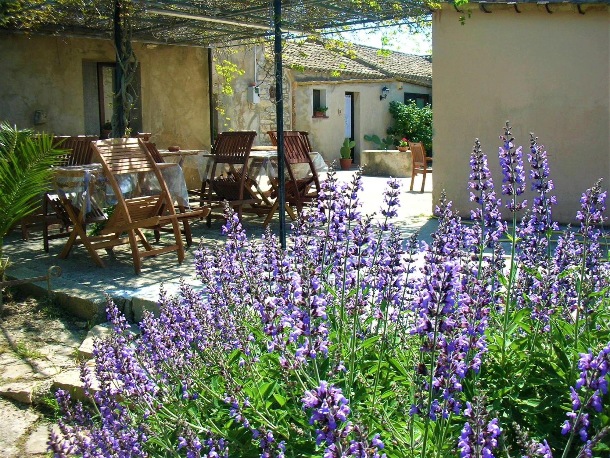 Hotel Baglio Anastè à Buseto Palizzolo Extérieur photo